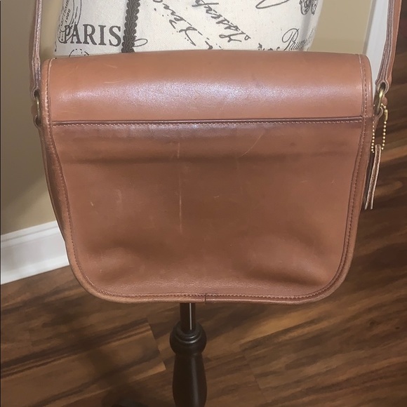Vintage Coach Crossbody - Picture 4 of 12